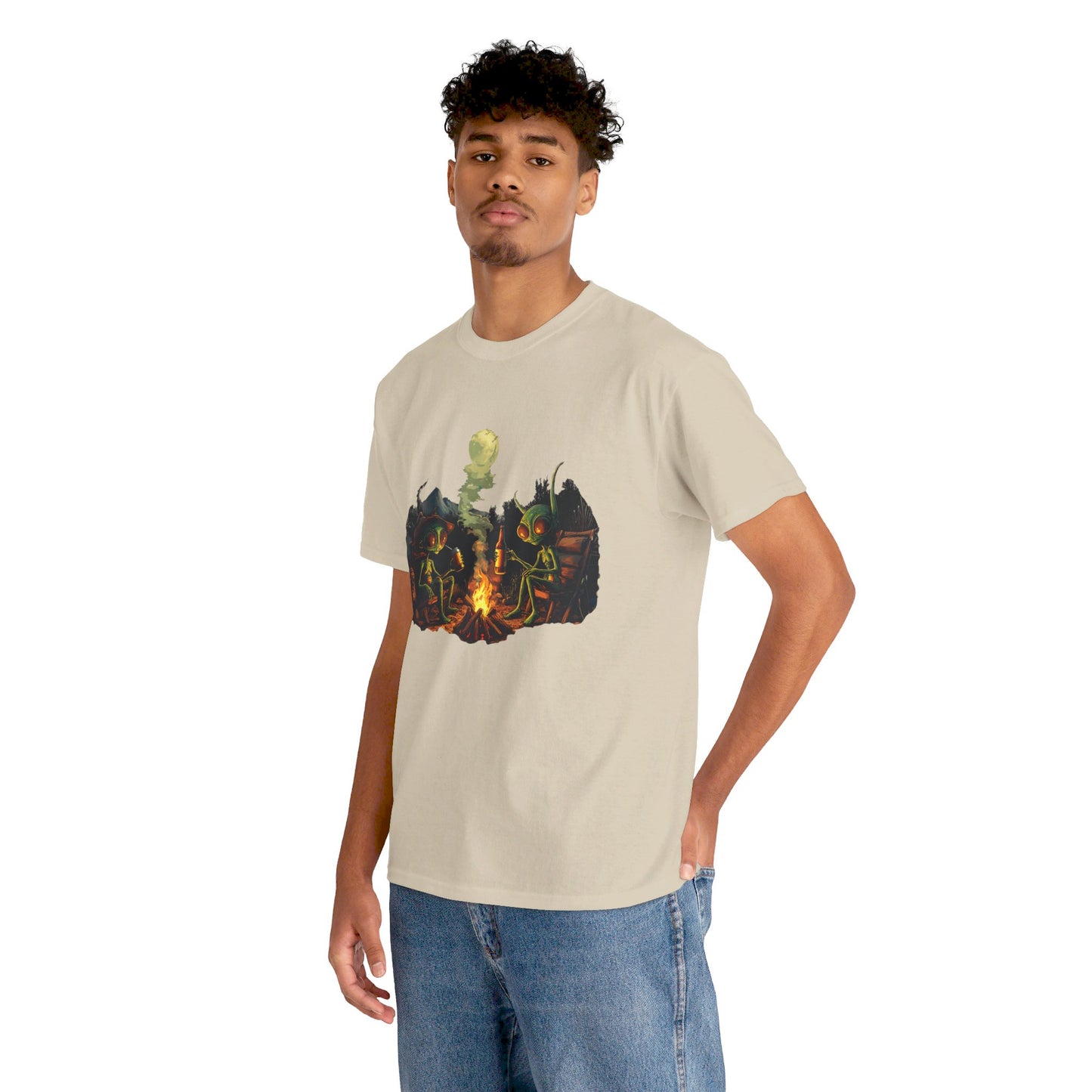 Camping Aliens Heavy Tee